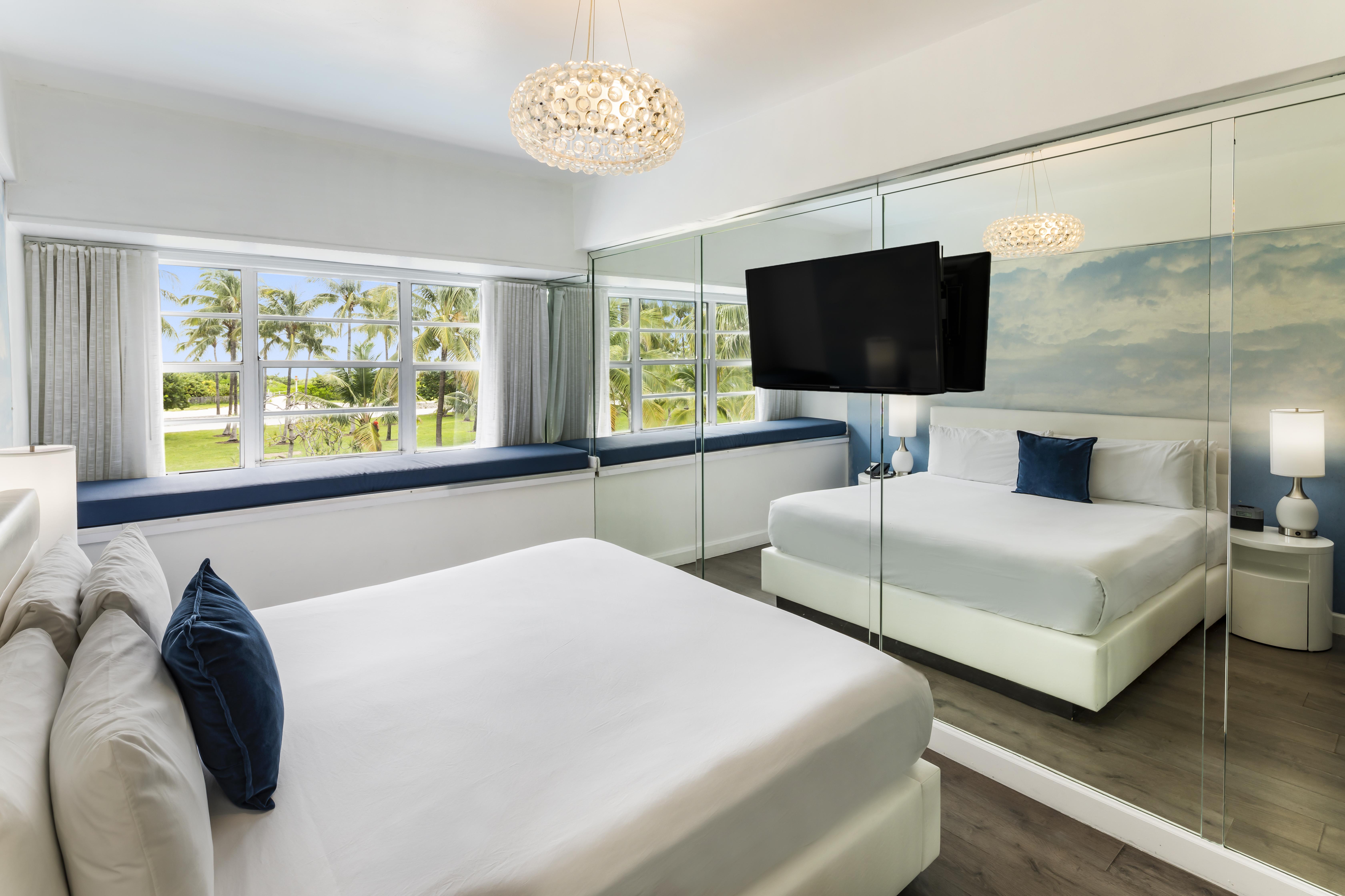 Penguin Hotel Маями Бийч Екстериор снимка
