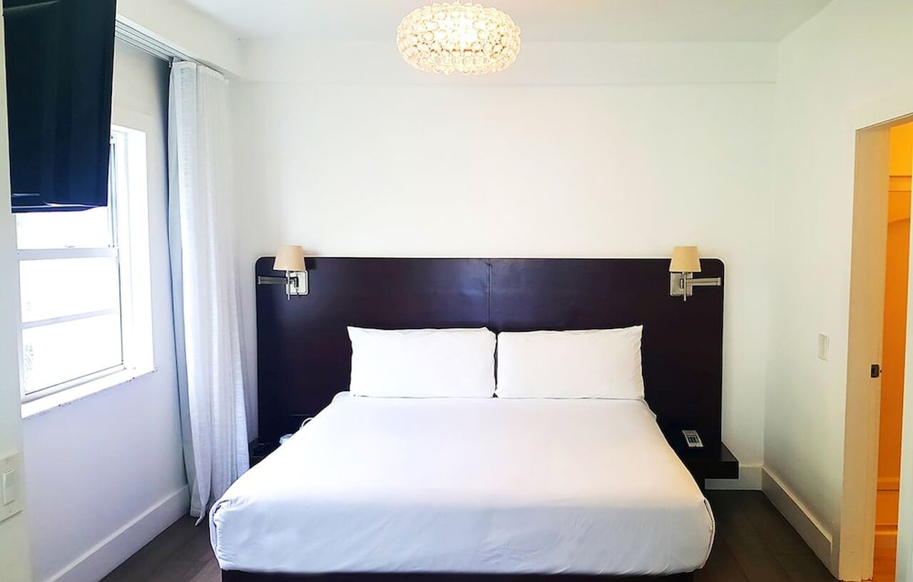 Penguin Hotel Маями Бийч Екстериор снимка